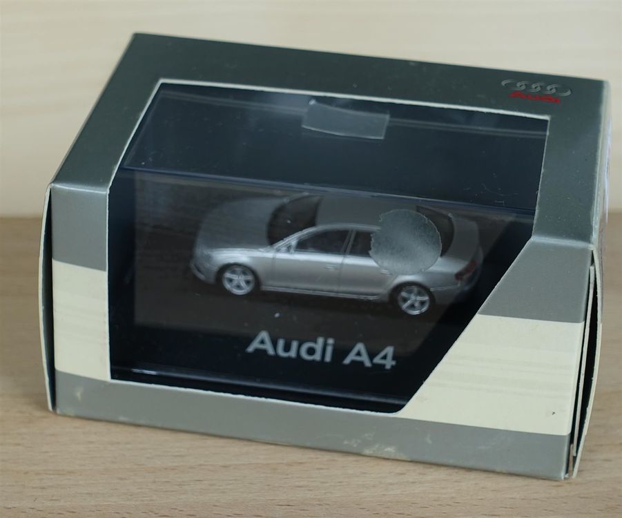 Audi A4 (B8) 2007 Limousine. Herpa 1:87