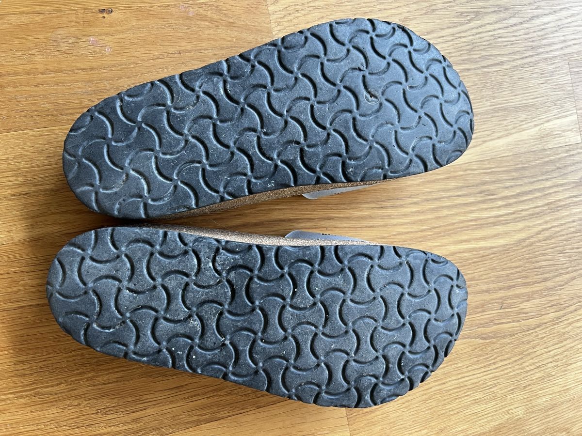 Birkenstock Scarpe da uomo: Birkenstock, silber, Gr. 38, schmal – Usato da St. Gallen venduto da aljaba 3