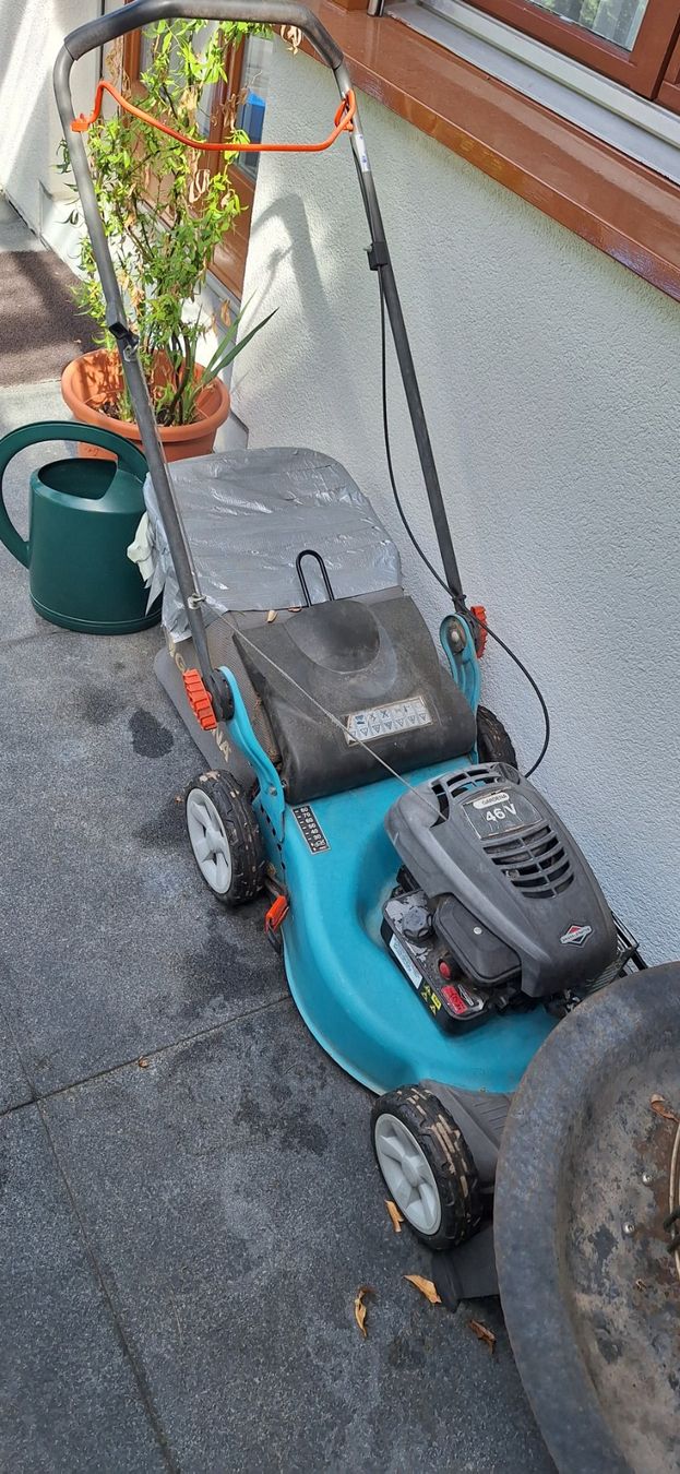 Gardena Rasenmäher: Rasenmäher Gardena 46V/ Benzin – Gebraucht aus Richterswil von uscars