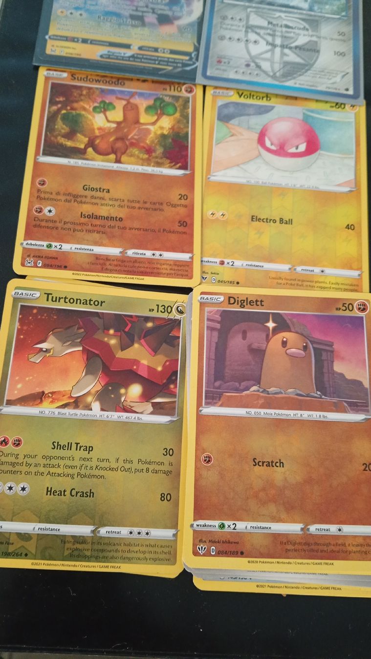Pokémon Carte collezionabili: carte miste, ex, holo, comuni – Usato da Cadenazzo venduto da kev_sb77