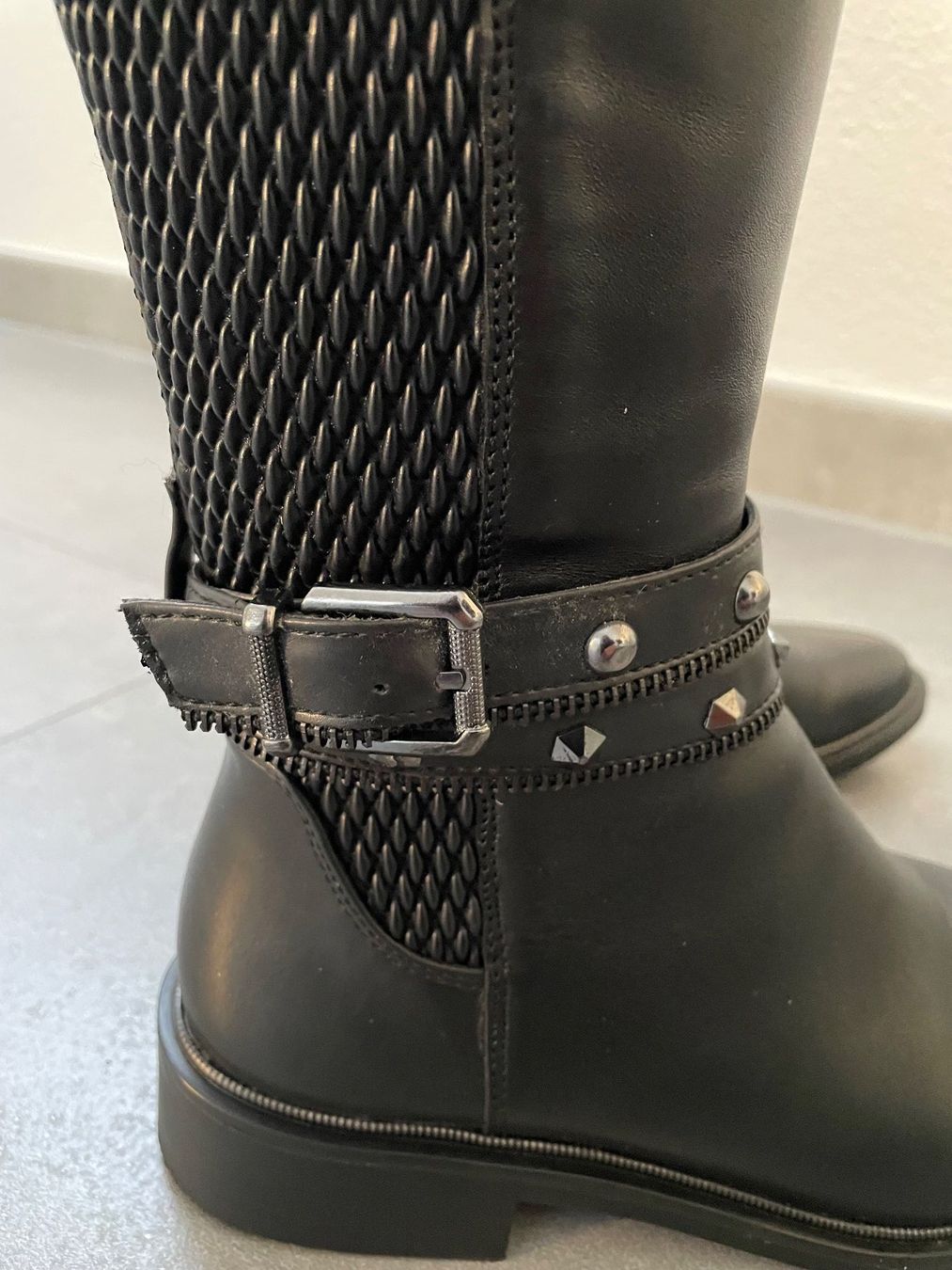 Tamaris Scarpe da donna: Tamaris Stiefel, Leder schwarz, Grösse 37 – Nuovo (secondo la descrizione) da Neftenbach venduto da RIB123456 1