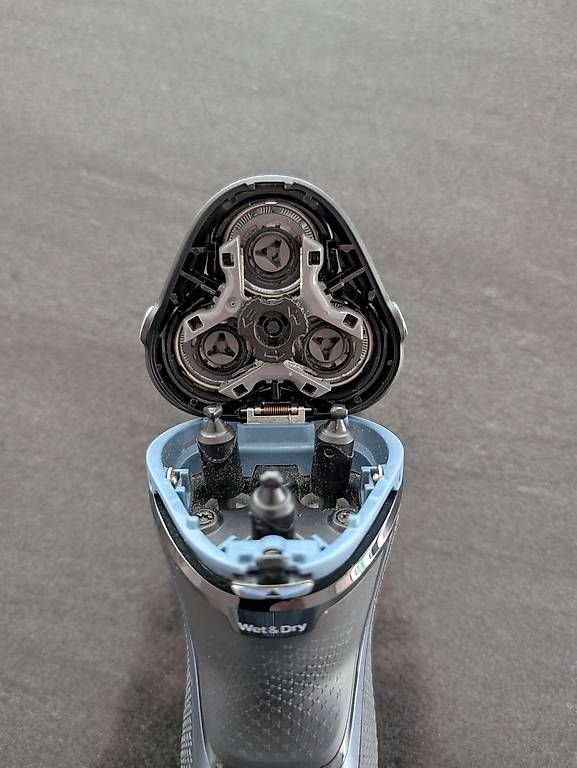 Rasoi & Lamette da barba: Rasier Apparat Philips 3000 Series – Usato da Flums venduto da Brafra0 3