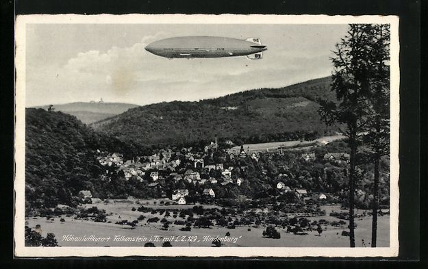 Cartoline postali: Falkenstein i. Ts., Teilansicht mit Luft – Usato da Berlin venduto da bartko-reher