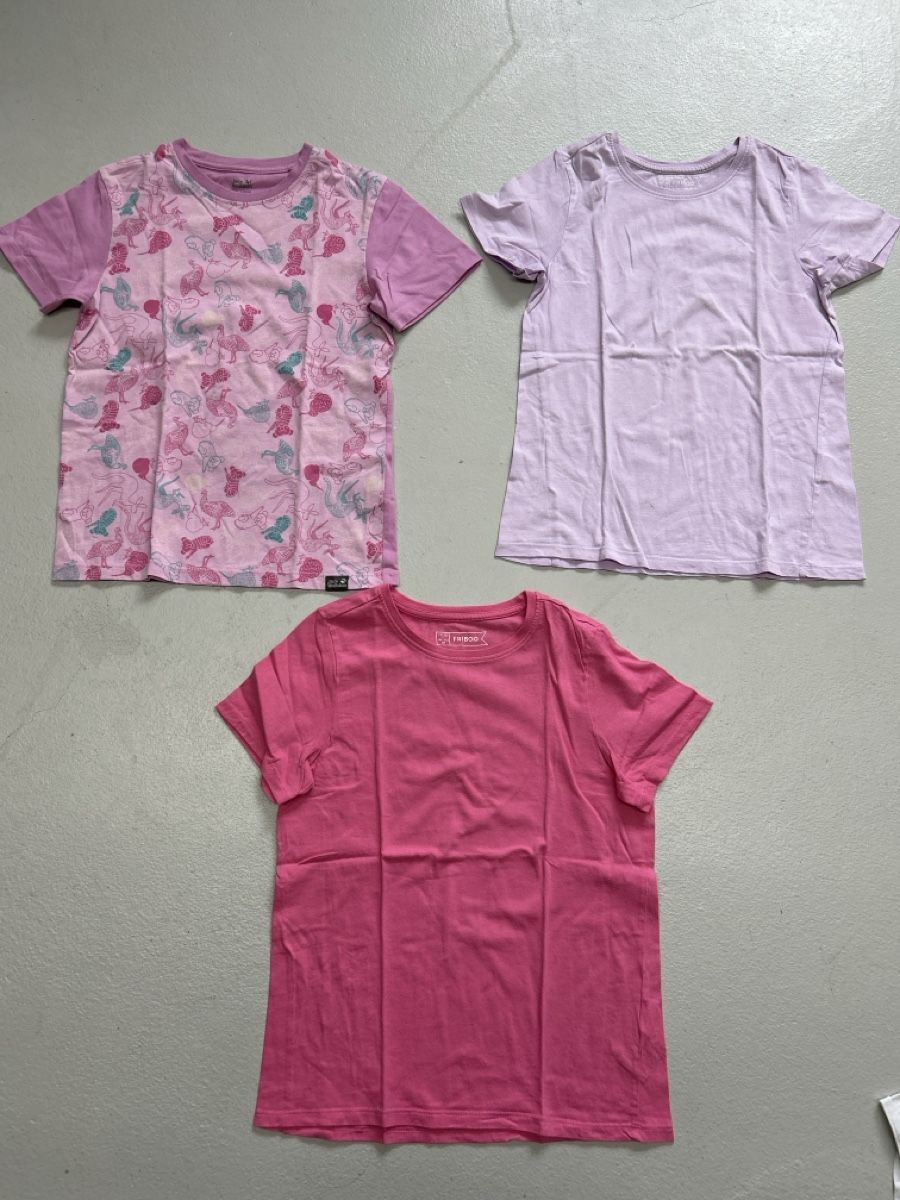 Camicette, T-shirt & Top: T-Shirt Gr 146/152 – Usato da Lostorf venduto da Venice16