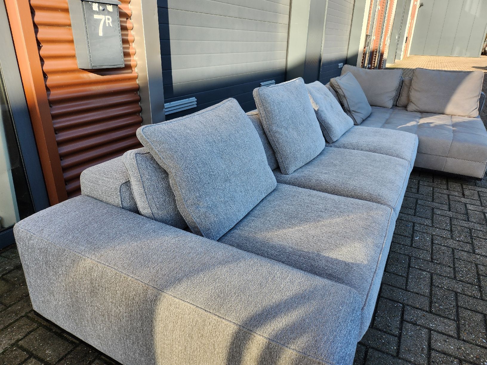 Minotti Sofas: Minotti Lawrence / Lawrence Clan Sofa by Rodolfo Dordoni – Gebraucht aus Gelderland von HermsenDesign 2