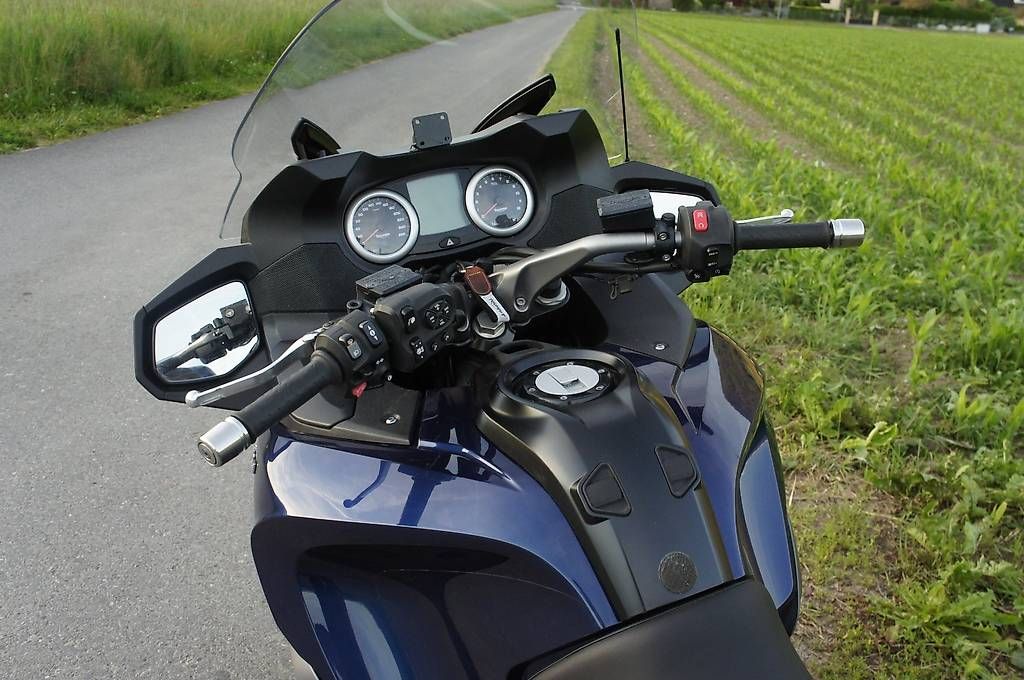 Triumph Touring: Triumph Trophy 1200 SE – Usato da Ollon VD venduto da polopan 4
