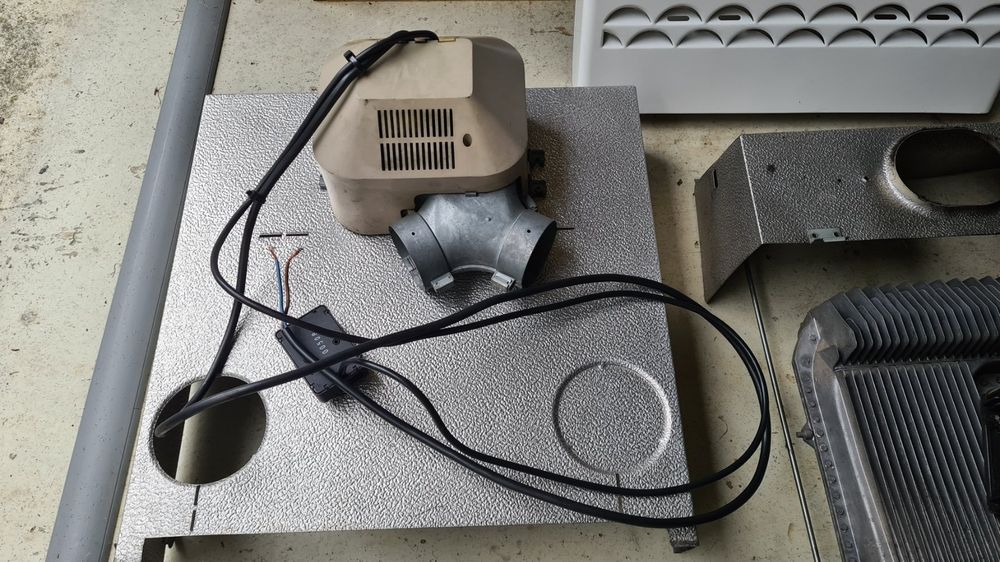 Truma Gasheizung Trumatic inkl. Ventilator und Thermostat (Gebraucht ...