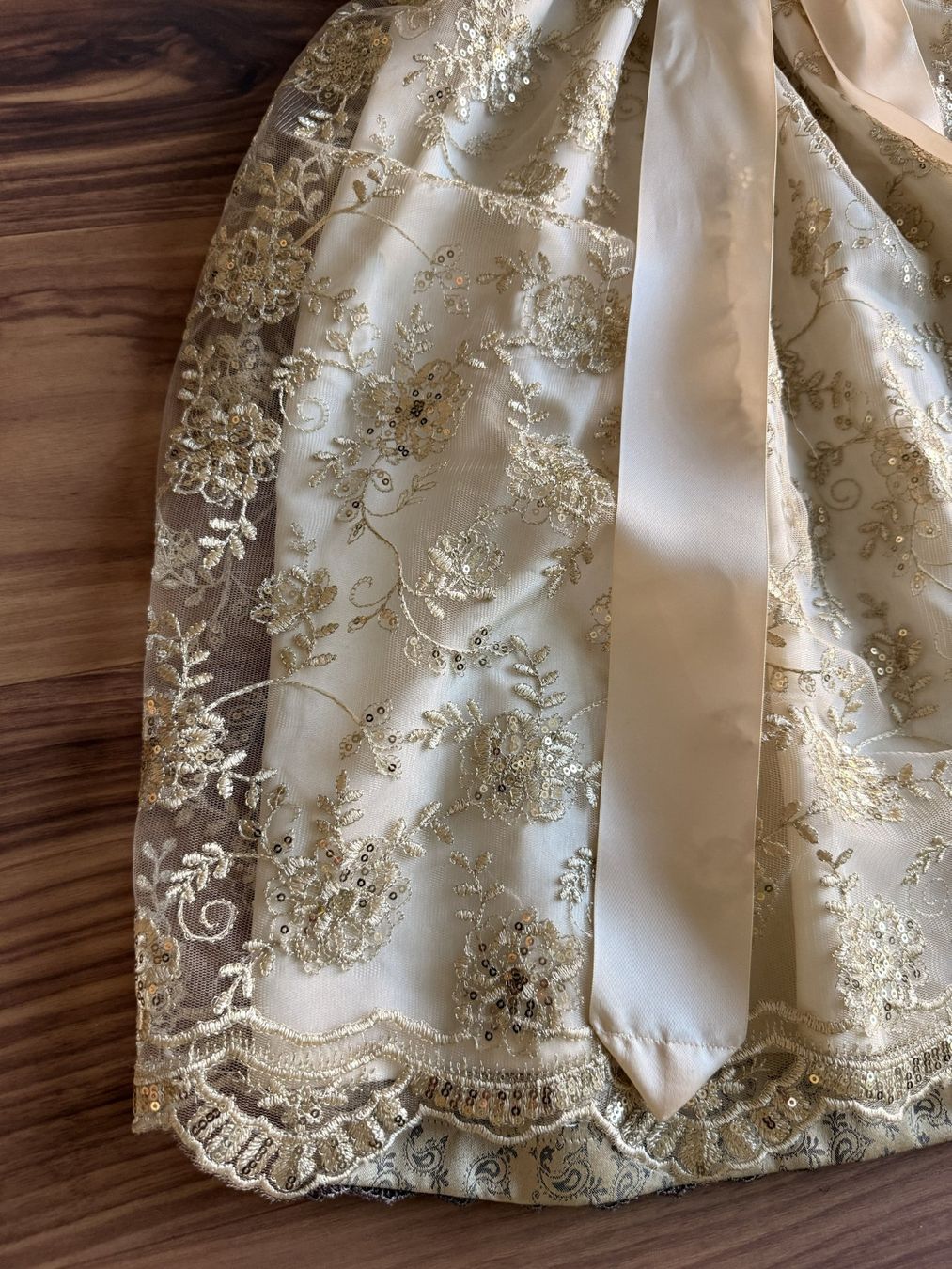 Lotti di vestiti: lässiges Dirndl Grösse 36, mit Bluse und Poncho – Nuovo (secondo la descrizione) da Weisslingen venduto da Gepy1 5