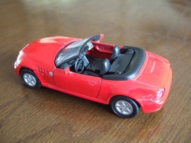 Kit di modellismo & Modellini statici: Auto Modell BMW Z3, 1:34 – Usato da Oberentfelden venduto da Affra01 2