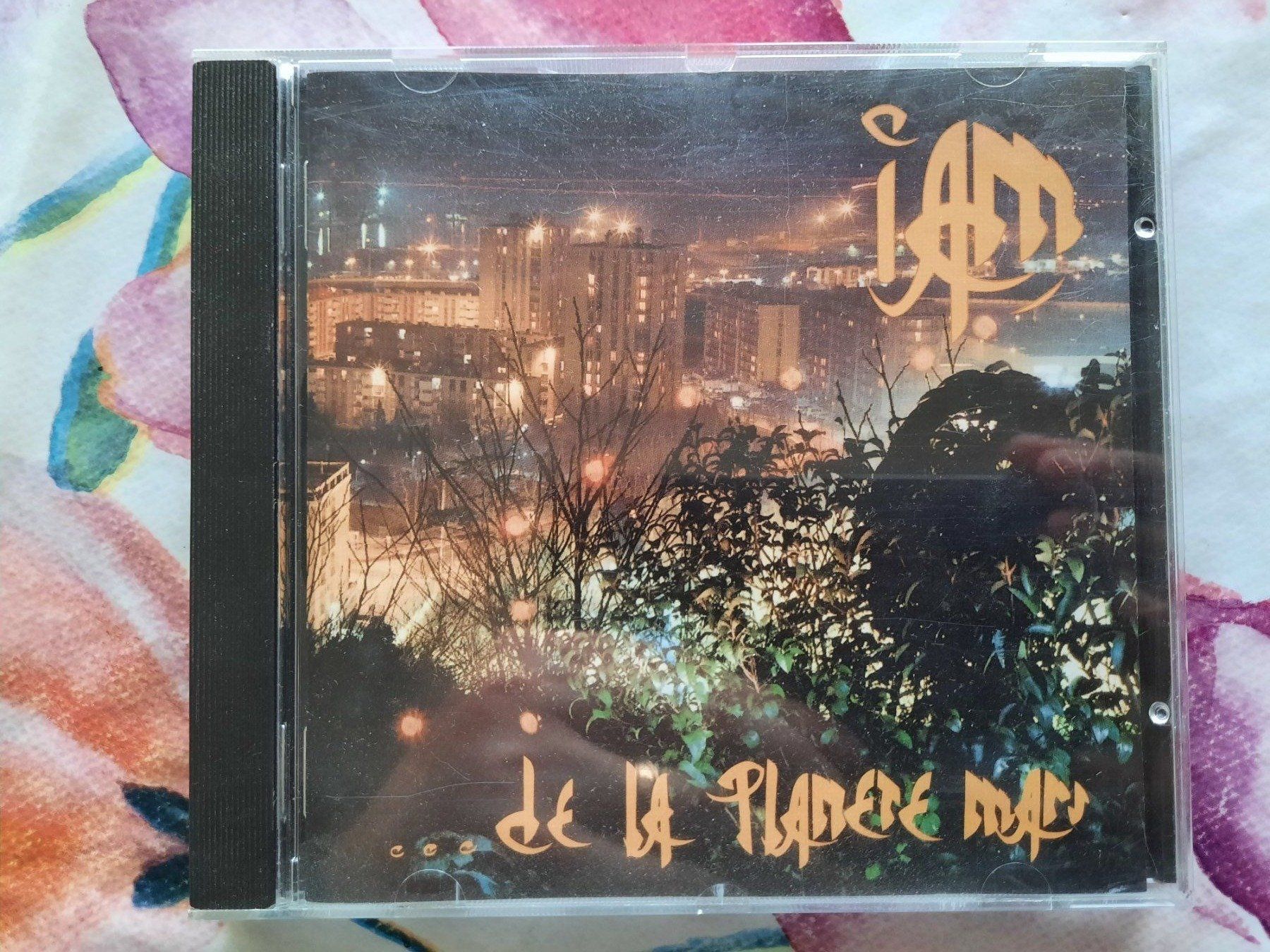 CDs: CD IAM - De la planète Mars – D'occasion à Pully par bro_n52j