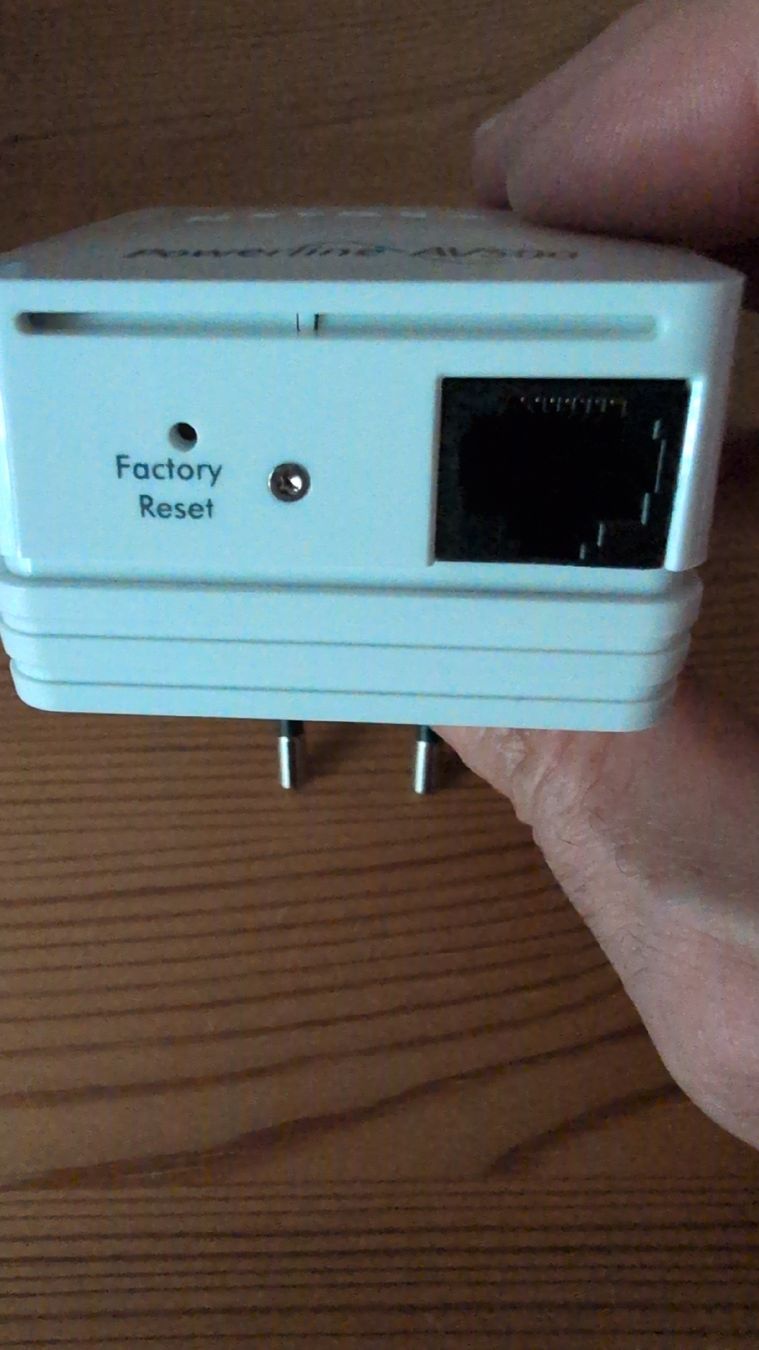 Laufwerke & Adapter: Netgear Powerline – Gebraucht aus Lengnau BE von Mac161161 4