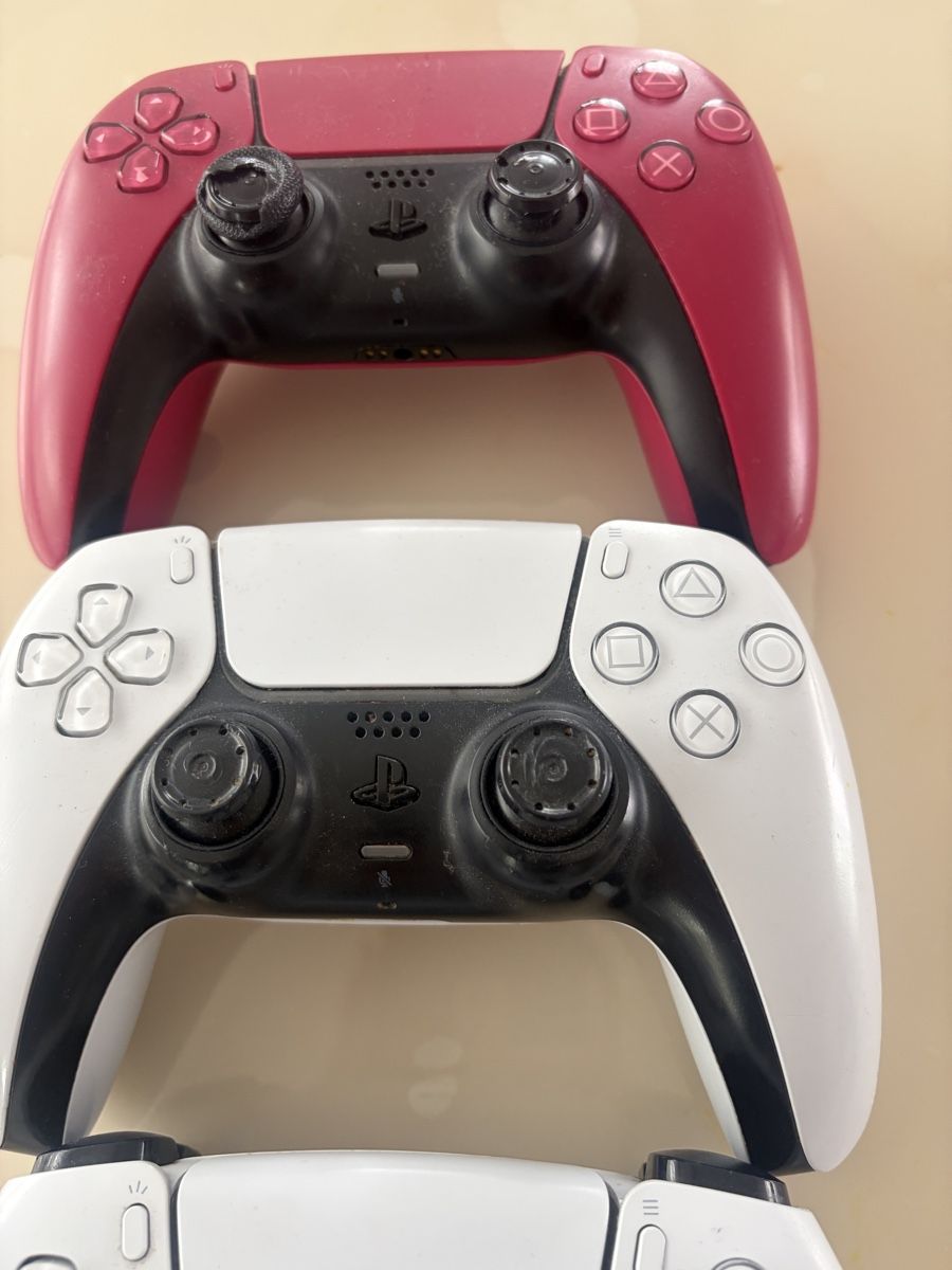 Sony Controller: PS5 Controller DualSense Defekt Stick Drift – Difettoso da Unterkulm venduto da mus_2brd 3