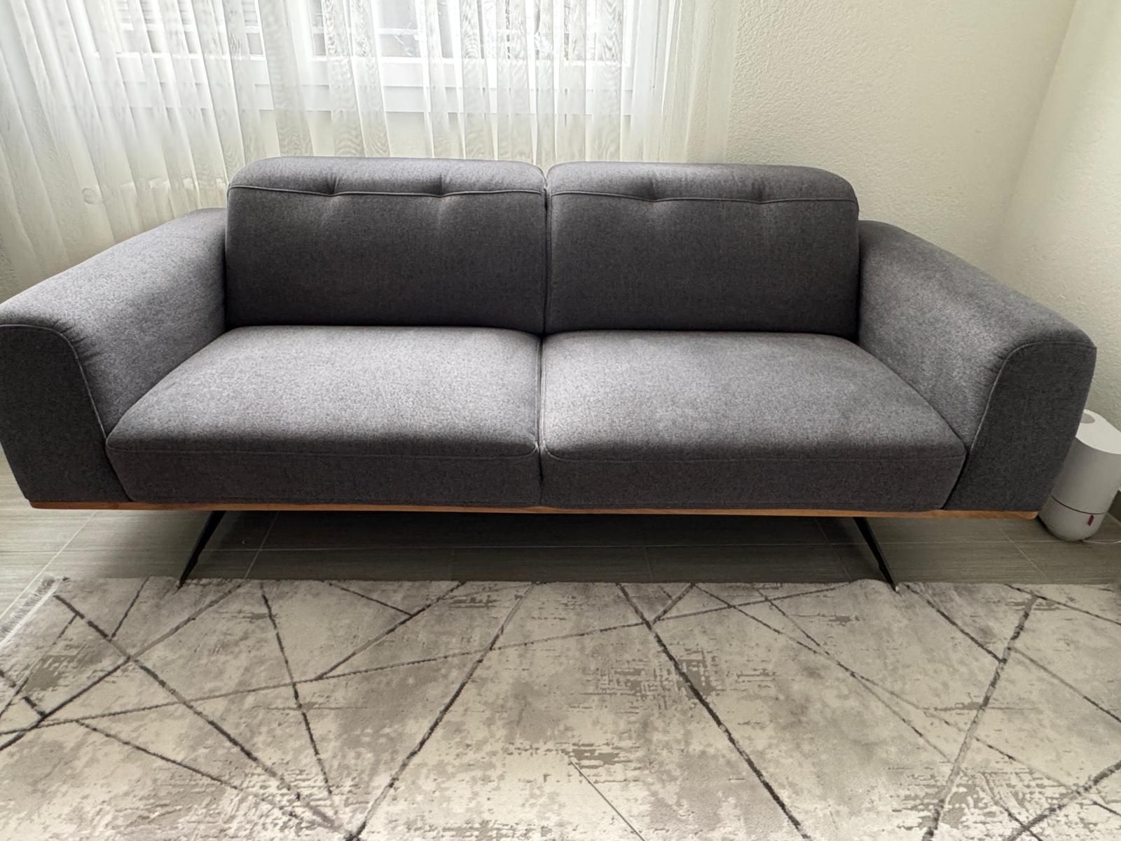 Knoll Divani: Dieter Knoll 3-Sitzer Sofa – Usato da Oberentfelden venduto da SimpleTap 1