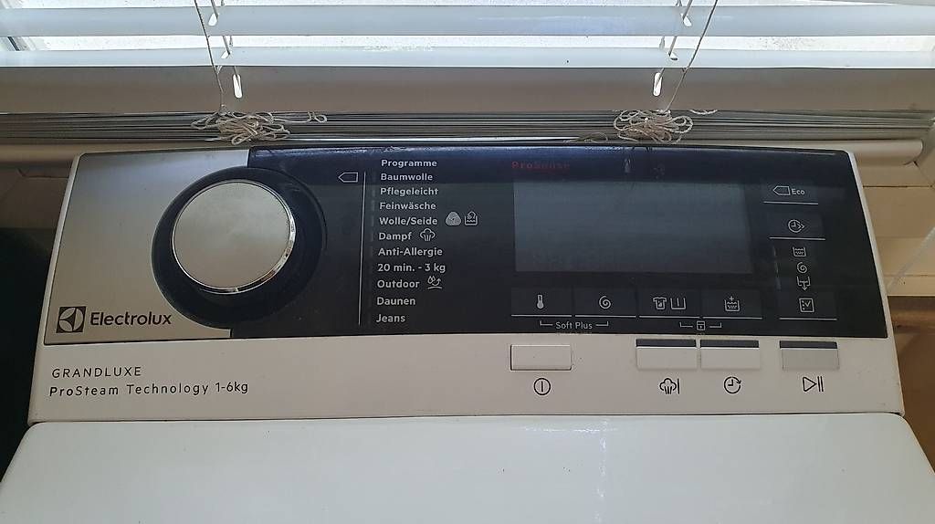 Electrolux Lavatrici: Waschmaschiene Elektrolux 1-6kg – Usato da Wolfhausen venduto da lho_lg9y