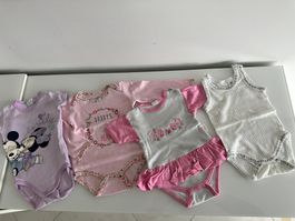 4 süsse Baby Mädchen Bodys Gr. 68, Kleiderpaket, Kleiderset