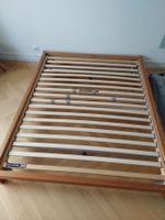 Bettgestell mit separatem Lattenrost
