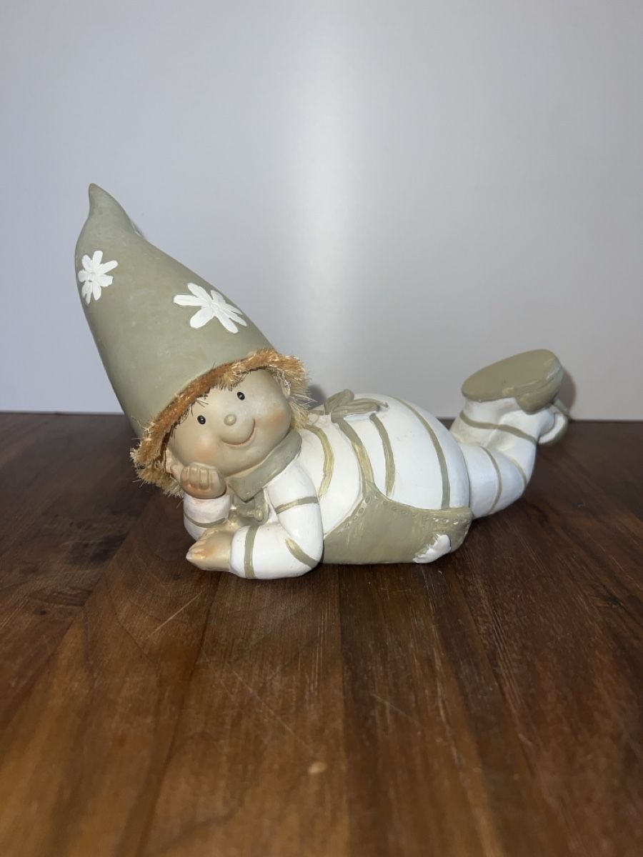 Toutes les décorations: Deko Figur Zwerg Wichtel liegend  – Neuf (Voir description) à Altdorf UR par JanAil