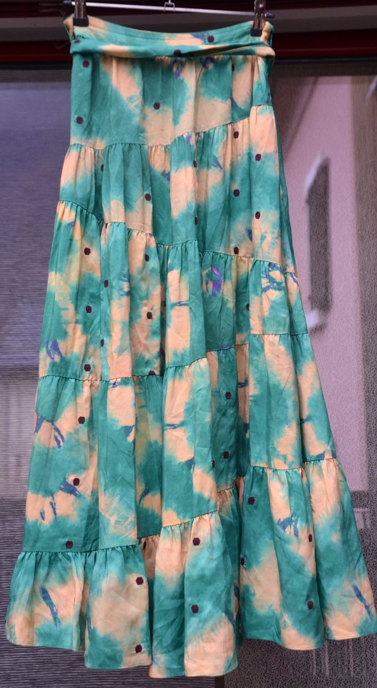 Ulla Johnson Röcke: Ulla Johnson Rock / jupe S 100% Silk – Gebraucht aus Collonges von arashee 2