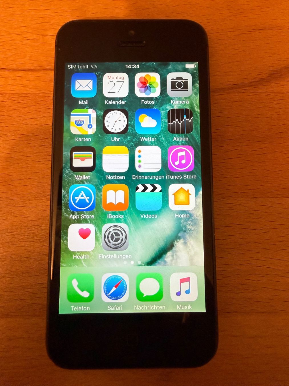 Apple Handys / Smartphones: iPhone 5 64GB (unlocked) – Gebraucht aus Zürich von Jaysee