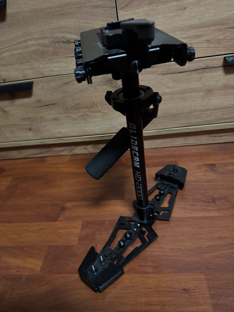 Treppiedi & Teste: Glidecam HD-2000 Kamera Stabilisator – Usato da Emmenbrücke venduto da itsnue 2