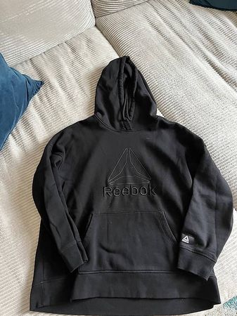 Reebok Pullover