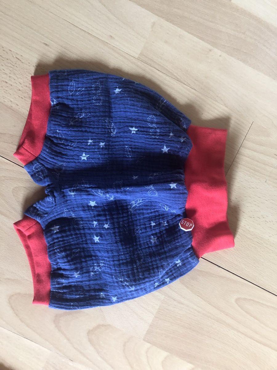 Pantaloni: Pumphose neu handgenäht 104 110 – Nuovo (secondo la descrizione) da Vordemwald venduto da dominiqueh.