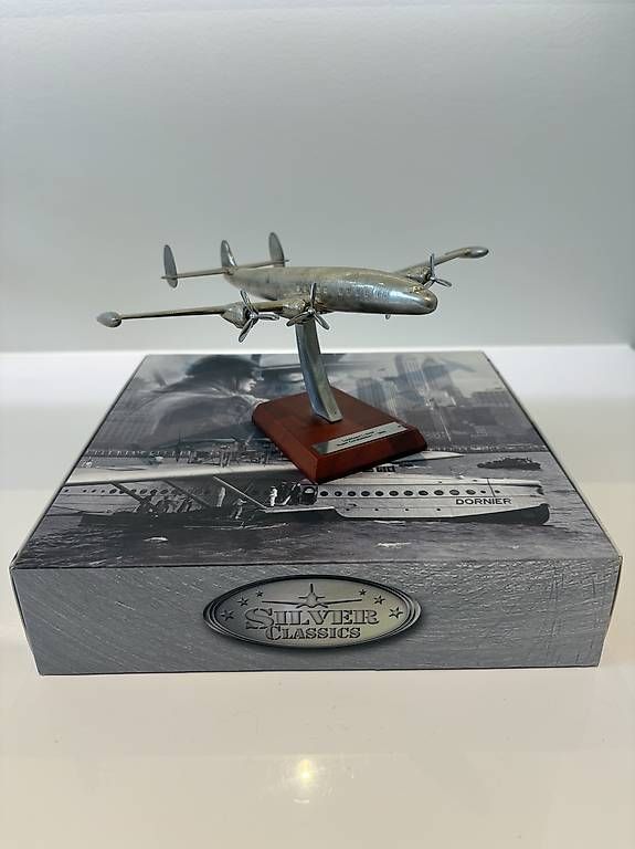 Lockheed Modellbausätze & Standmodelle: Lockheed L-1049 Super Constellation - 1950 – Neu (gemäss Beschreibung) aus Epalinges von Joki09