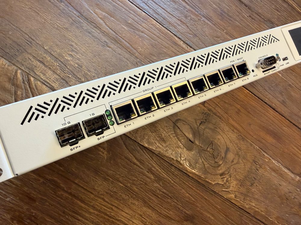 Router Mikrotik CCR1009-8G-1S-1S+ mit 10Gbit/s, SFP+ etc (Gebraucht) in ...