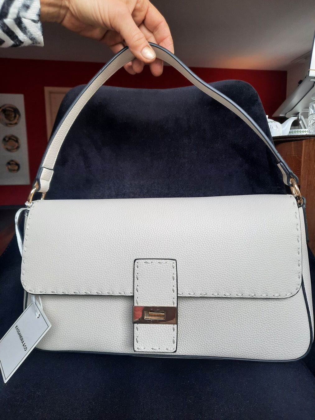 Taschen für Damen: KASSANDRA & CO  Damen Tasche ***NEU*** – Neu und originalverpackt aus Buchs SG von miska01
