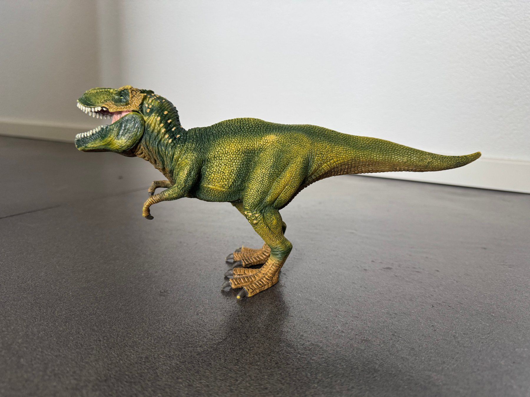 Schleich Statuette: Tirannosaurus Rex Schleich Figur 11 – Usato da Fribourg venduto da tschjoly 2