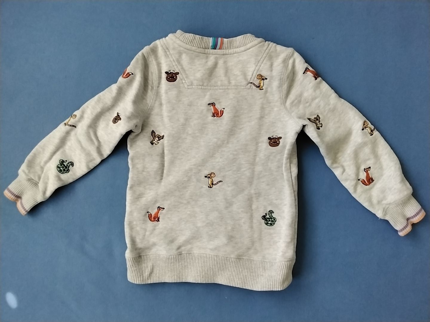 Pulls et sweat-shirts: Joules Grüffelo Pullover Gr. 110 – D'occasion à Balterswil par Meerdeern 1