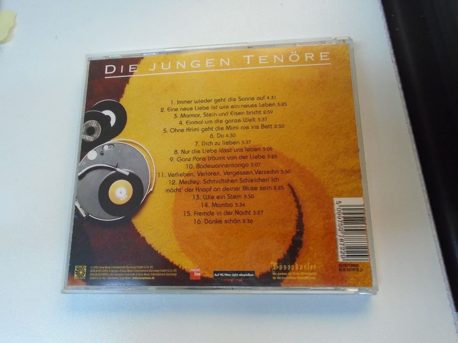 CD: Die Jungen Tenöre - Schlagergold  CD – Usato da Olten venduto da Disc-Ausverkauf 1