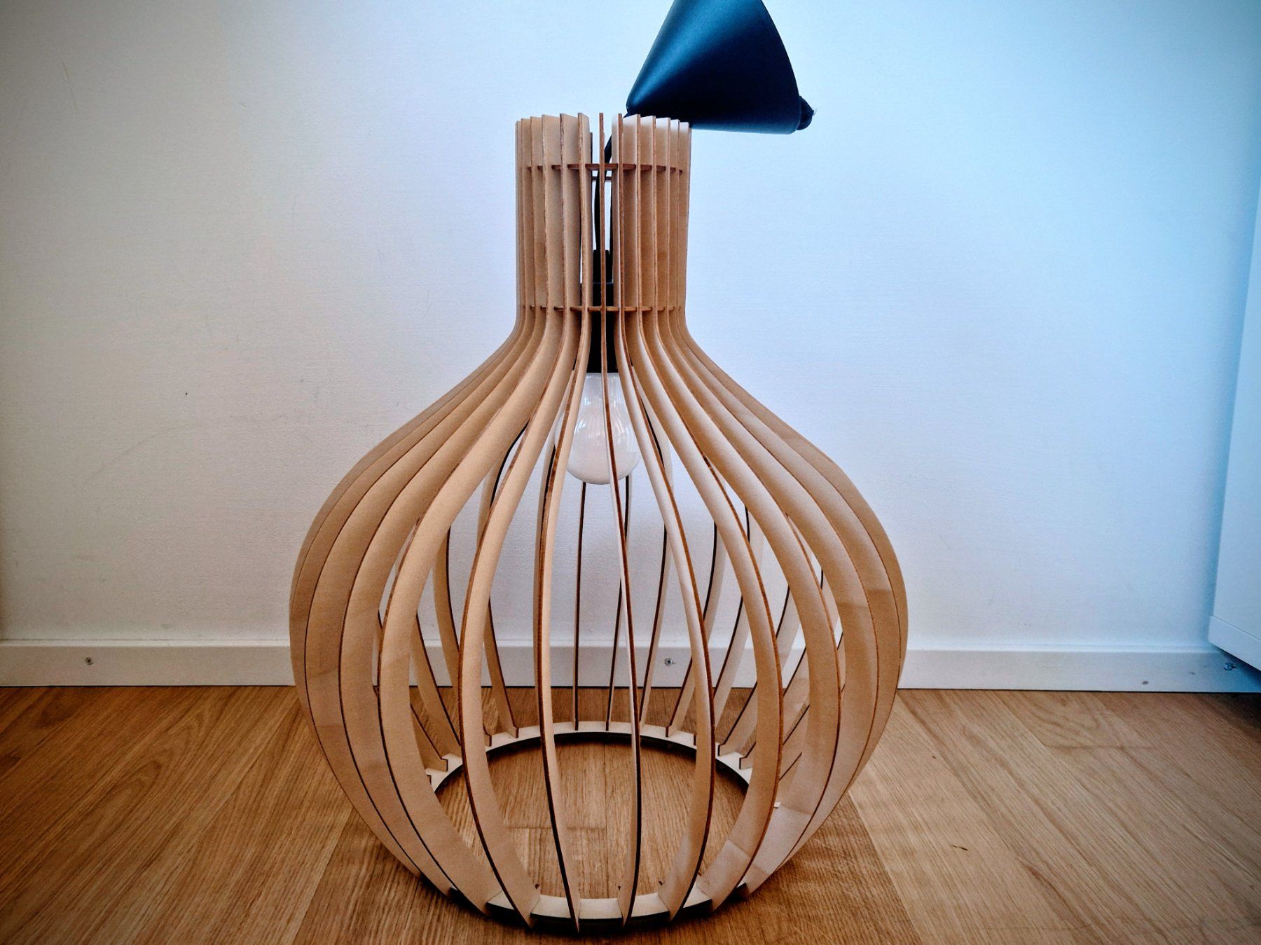 Lampadari & plafoniere: Pendelleuchte aus Holz – Nuovo (secondo la descrizione) da Luzern venduto da Bella3