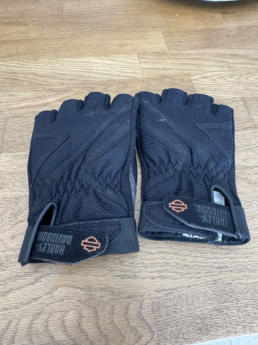 Harley-Davidson Handschuhe & Handstulpen: Harley Davidson Handschuhe Gr.L – Neu (gemäss Beschreibung) aus Seewen SO von Muggi3