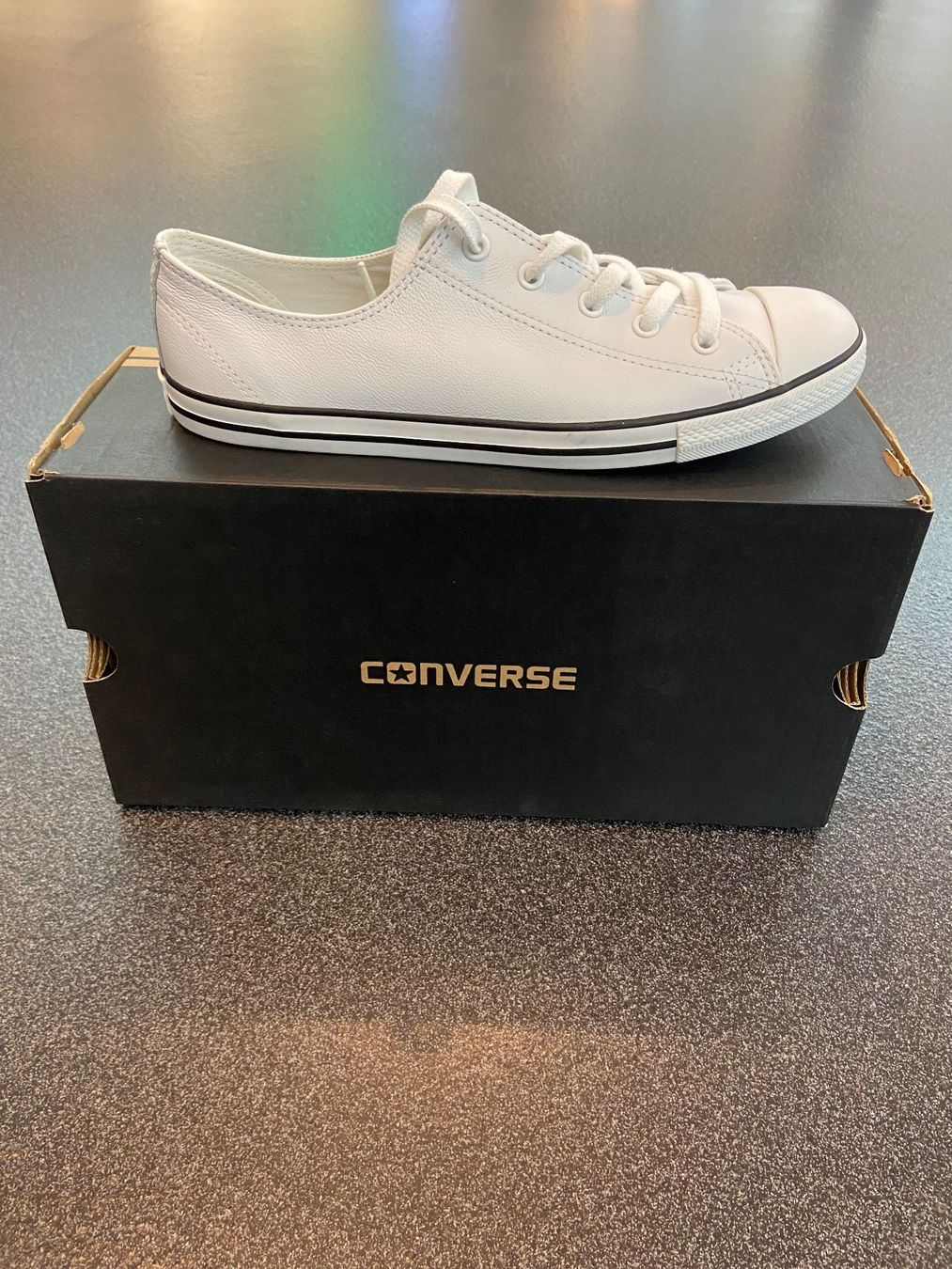 Converse Scarpe da donna: CONVERSE  GRÖSSE 40.5     INNENSOHLE   26 CM – Nuovo e nell'imballaggio originale da Zürich venduto da LIQUIDATOR.CP