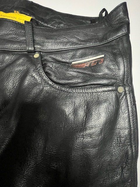Pantaloni: Motorradhose Leder – Usato da Laufen venduto da Schmidlin 2
