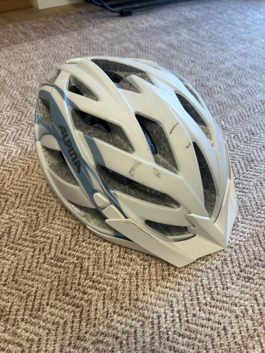 Alpina Caschi: Velohelm – Usato da Lachen SZ venduto da Ch.R.