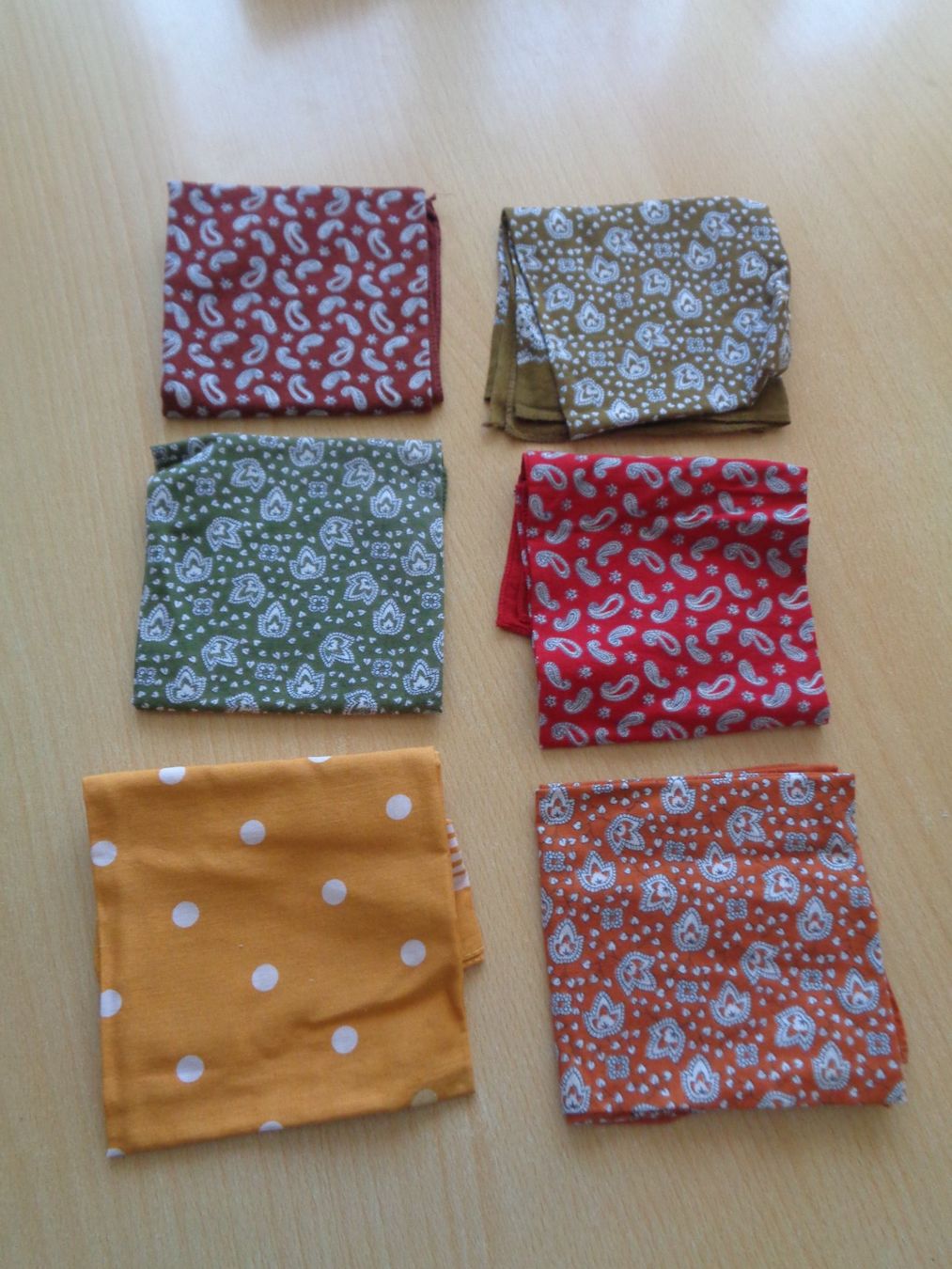 Foulards, Tücher & Schals: Glarnertüechli/Halstüechli – Gebraucht aus Dietikon von chroetli77