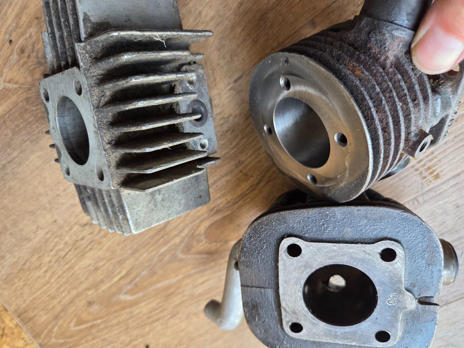 Sachs Ciclomotori: Diverse Zylinder Sachs/Puch defekt – Difettoso da frümsen venduto da Sailem 7