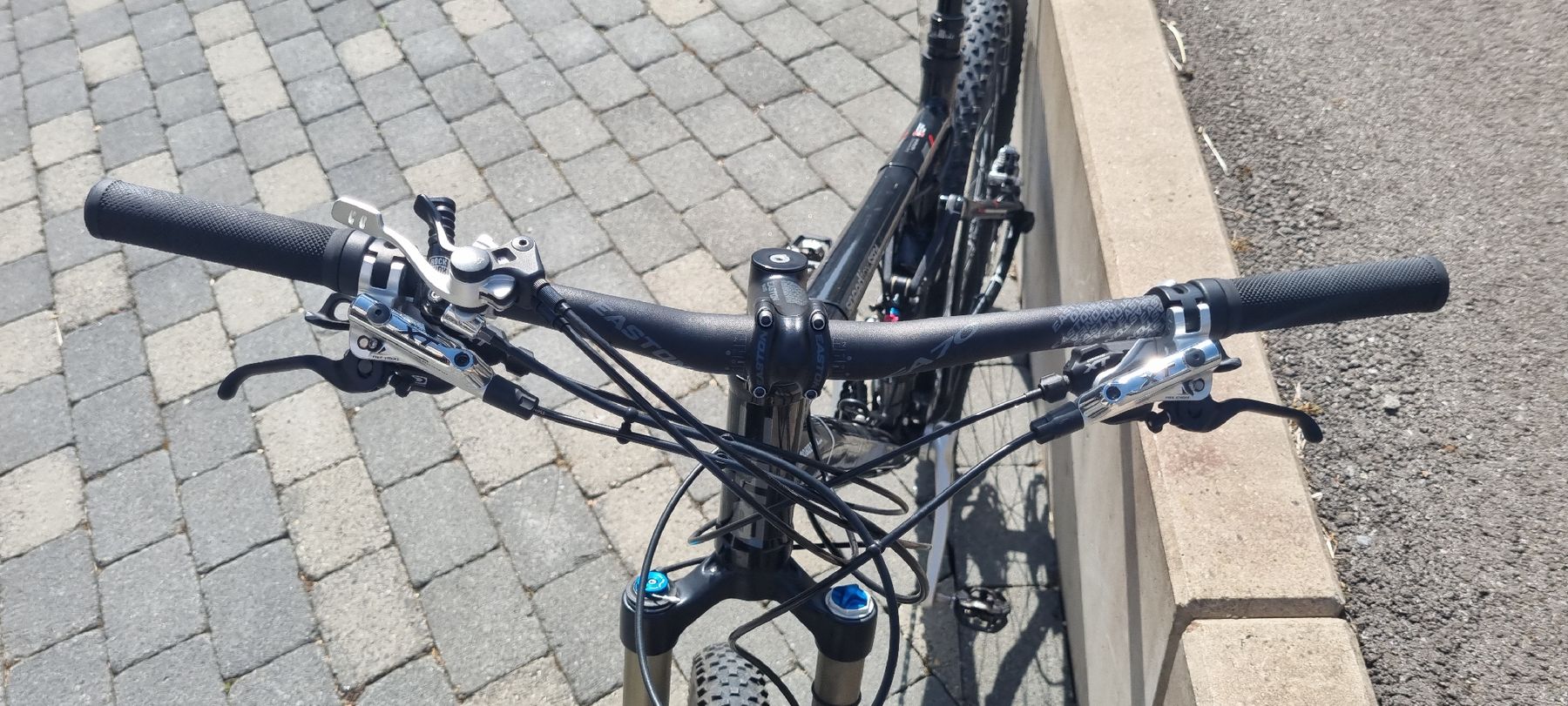 BMC Velos: Vélo BMC  – Gebraucht aus Court von Loico 6