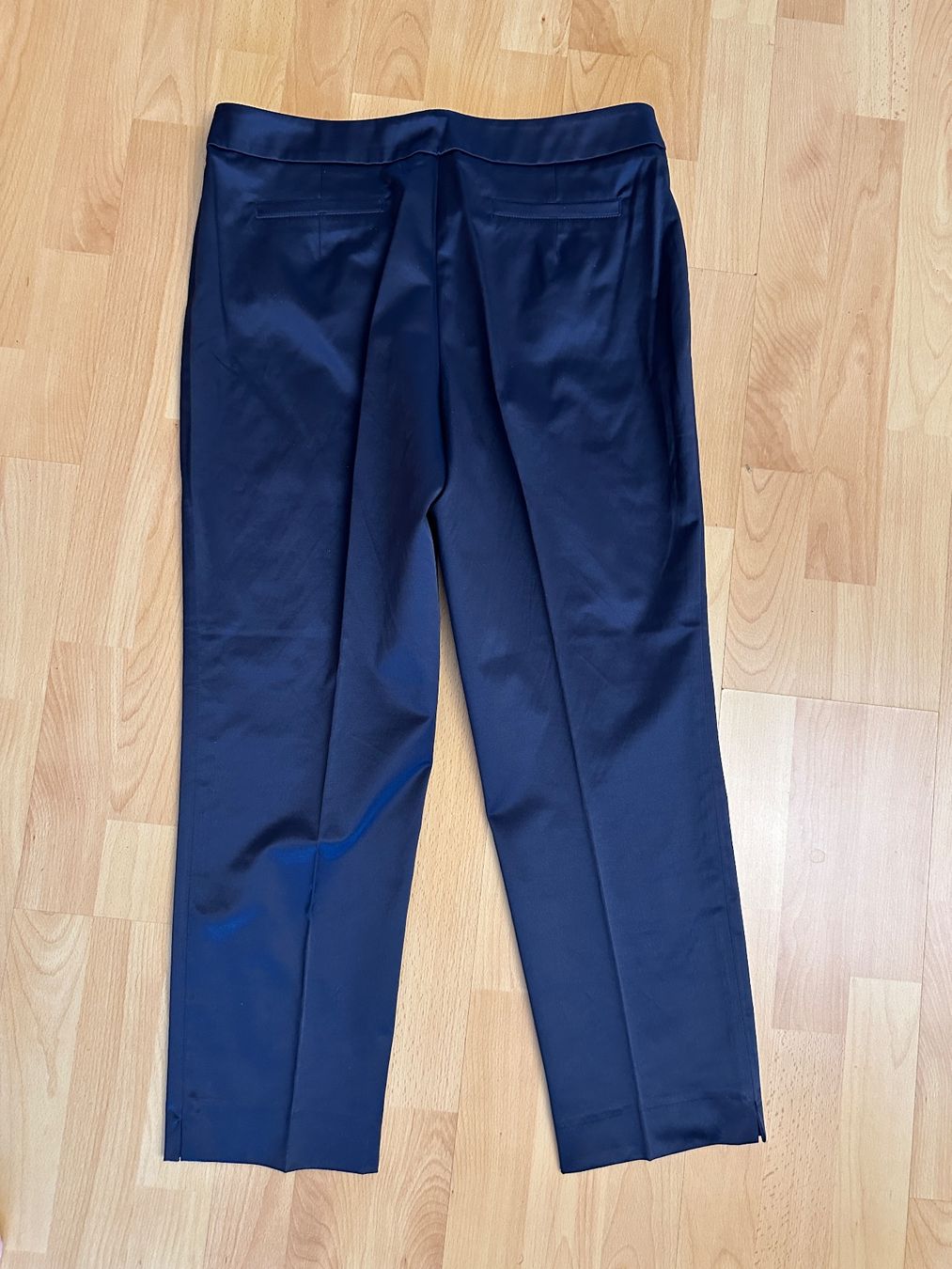 Brooks Pantaloni: Ashley Brook Hose Grösse 40 – Usato da Luzern venduto da Sesilija 4