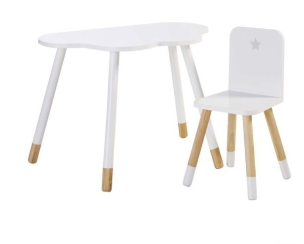 Set de table et chaises: Table + chairs Kids – D'occasion à Zürich par bensa02 1