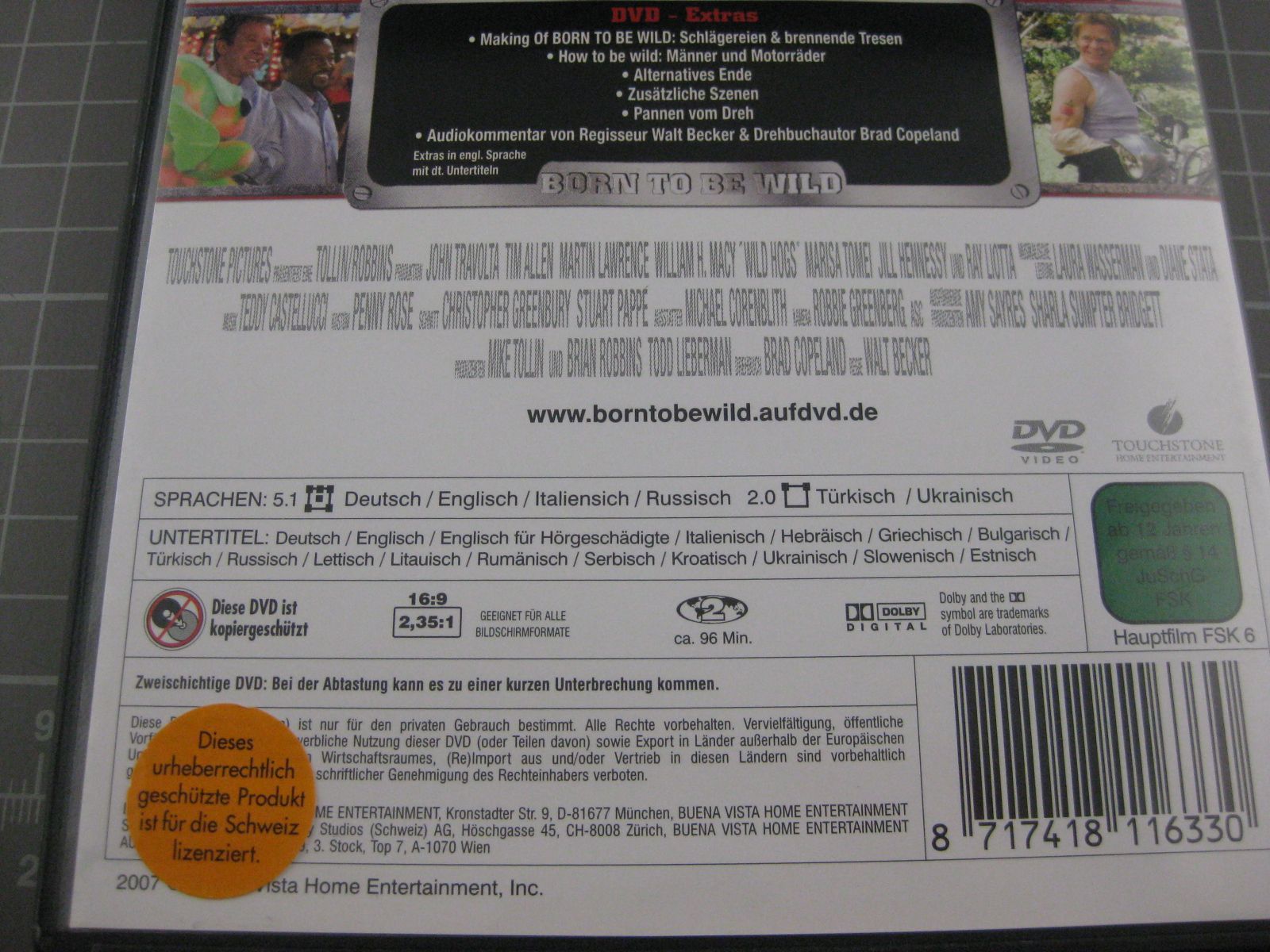 Alle DVDs: DVD: Born to be wild – Gebraucht aus Malters von Marosko 2