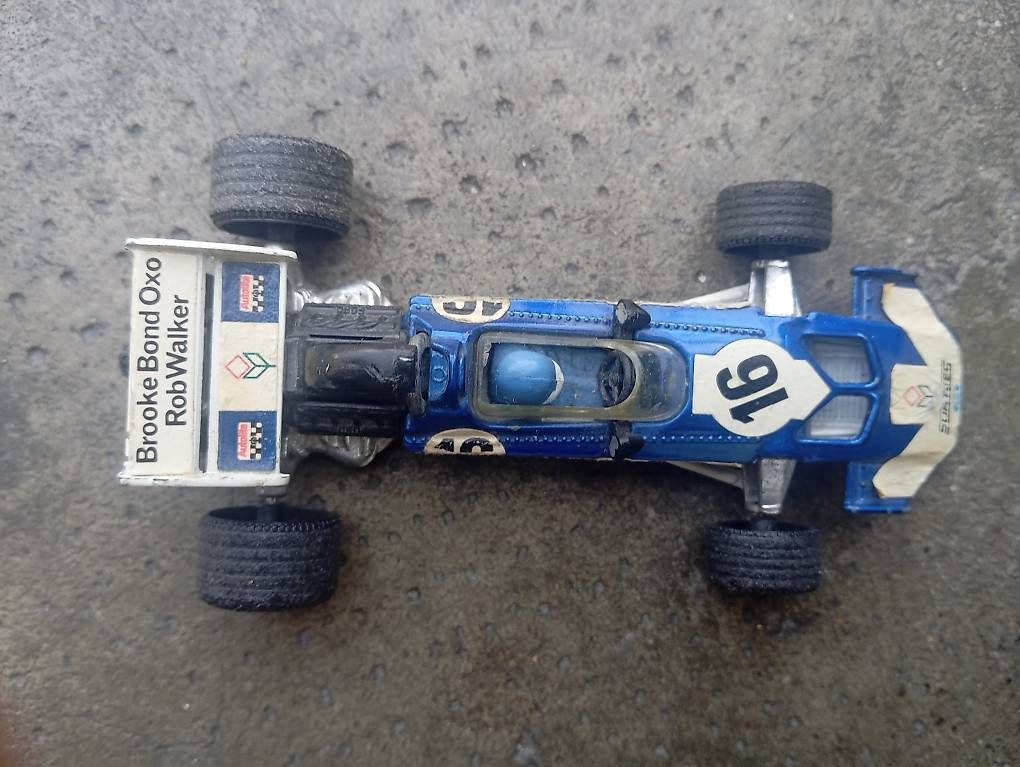 Modellautos: Surtees TS9 Formel 1 – Gebraucht aus Basel von Petergunn 2
