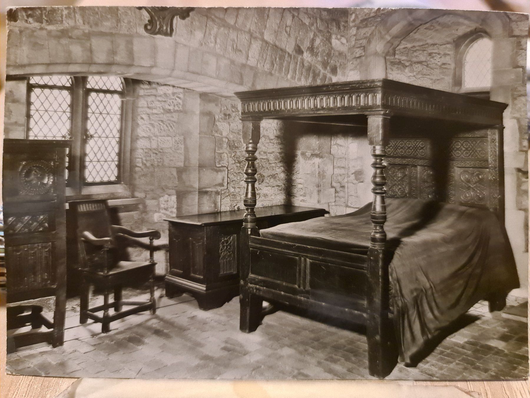 Cartoline postali: Ansichtskarte Tower of London 1952 – Usato da Dintikon venduto da Vexi