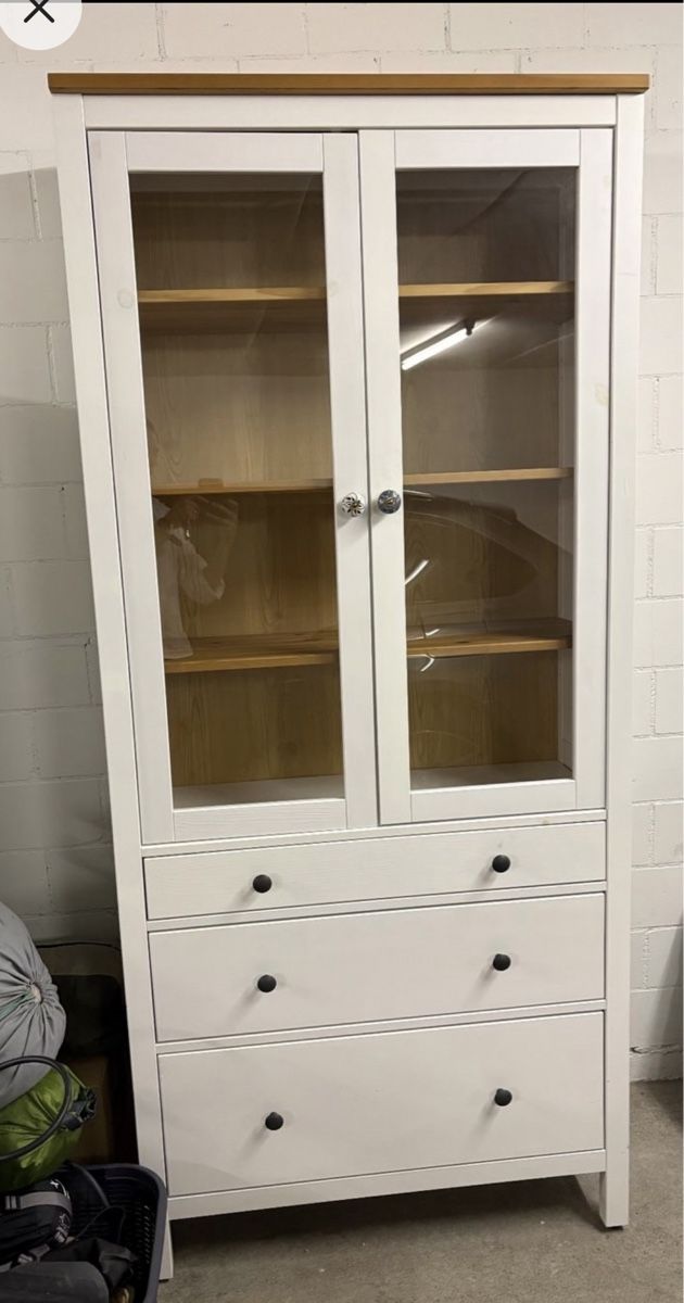 Vetrine: Ikea HEMNES Vitrine – Usato da Diessenhofen venduto da Ibrahim_dndr 3