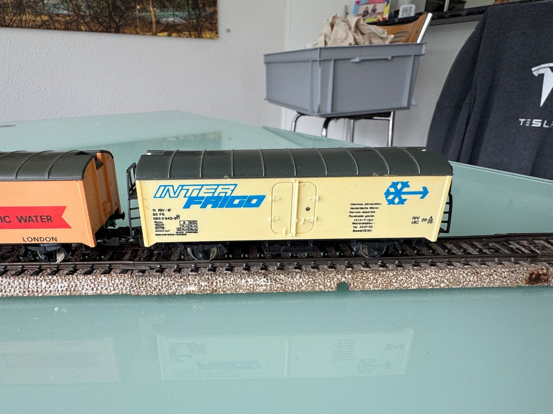 Lima Modellini di ferrovie: 7 Lima Güterwagen – Usato da Köniz venduto da Henebe