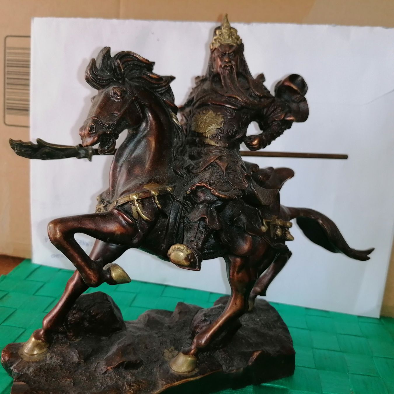 Statuette: Guerriero Mongolo in bronzo – Usato da Mendrisio venduto da Accamuta