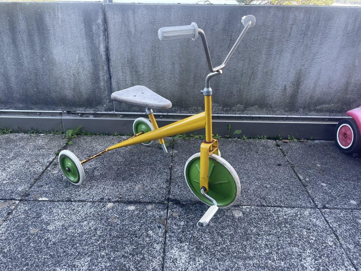 Wisa Gloria Fahrzeuge für Kinder: Ancien Tricycle Wisa Gloria – Gebraucht aus Vallamand von Bricbracbroc82 1