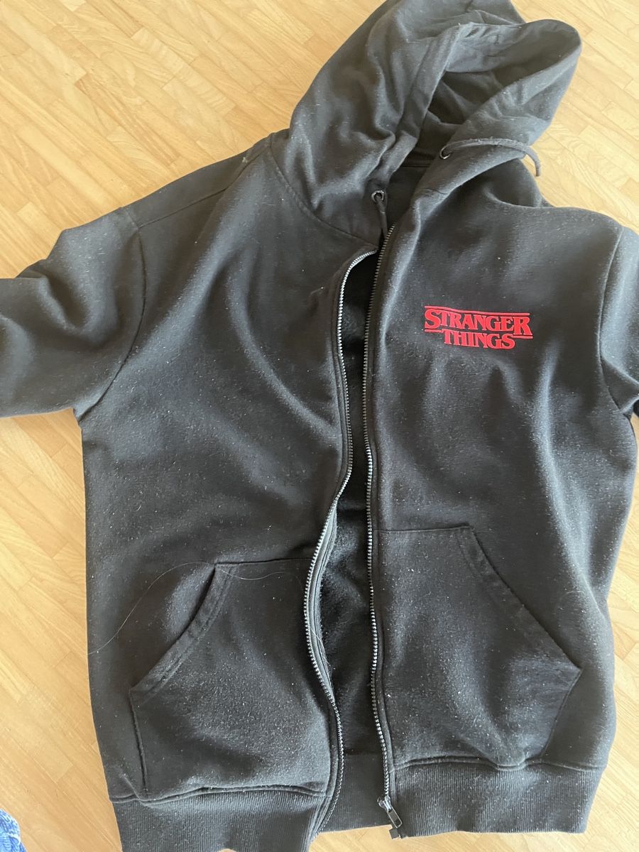 Giacche: Stranger Things Jacke  – Usato da St. Gallen venduto da elli18